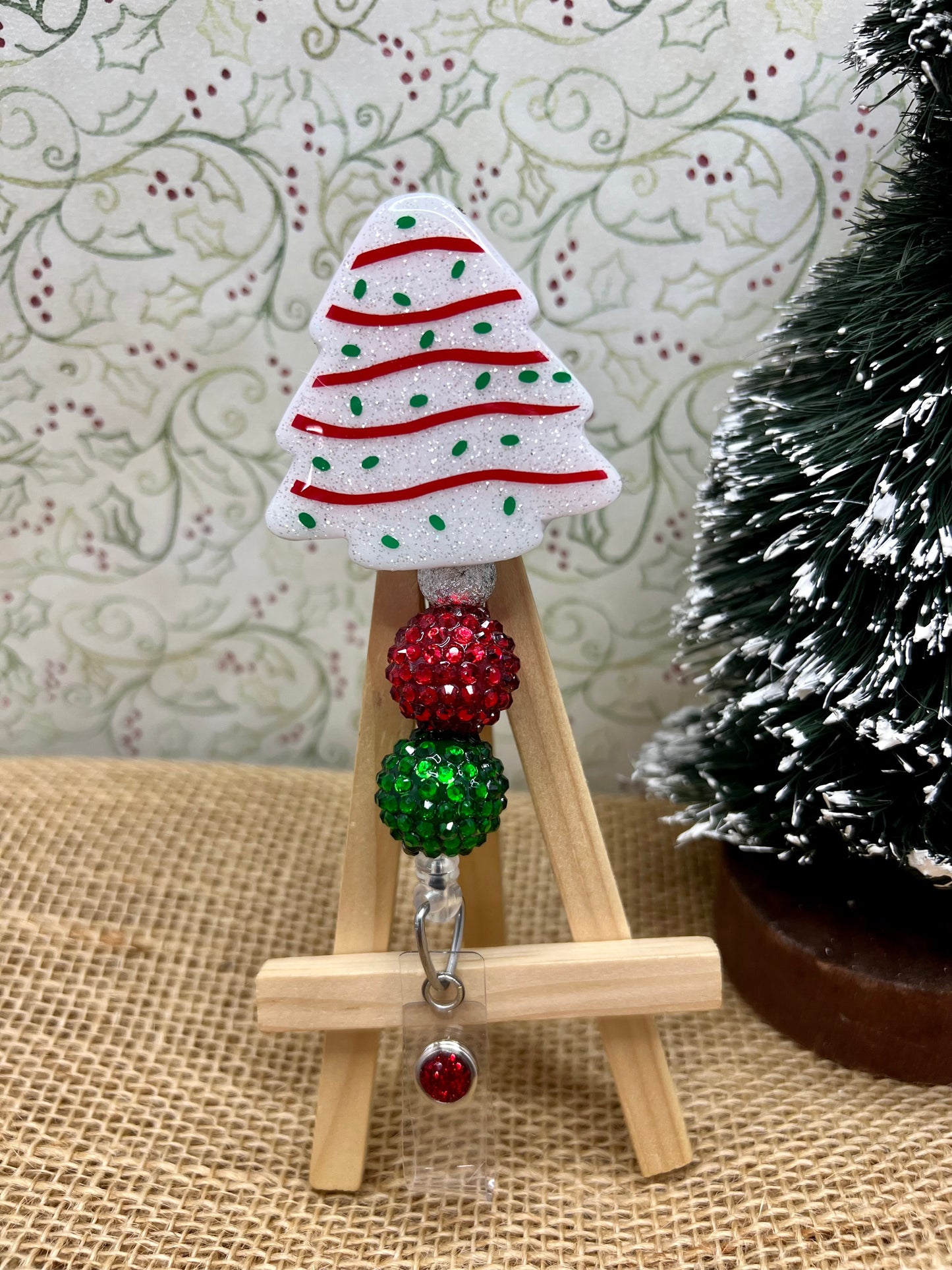 Christmas Tree Cake Badge Reel